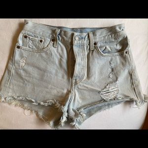 Levi Light Wash Jean Shorts
